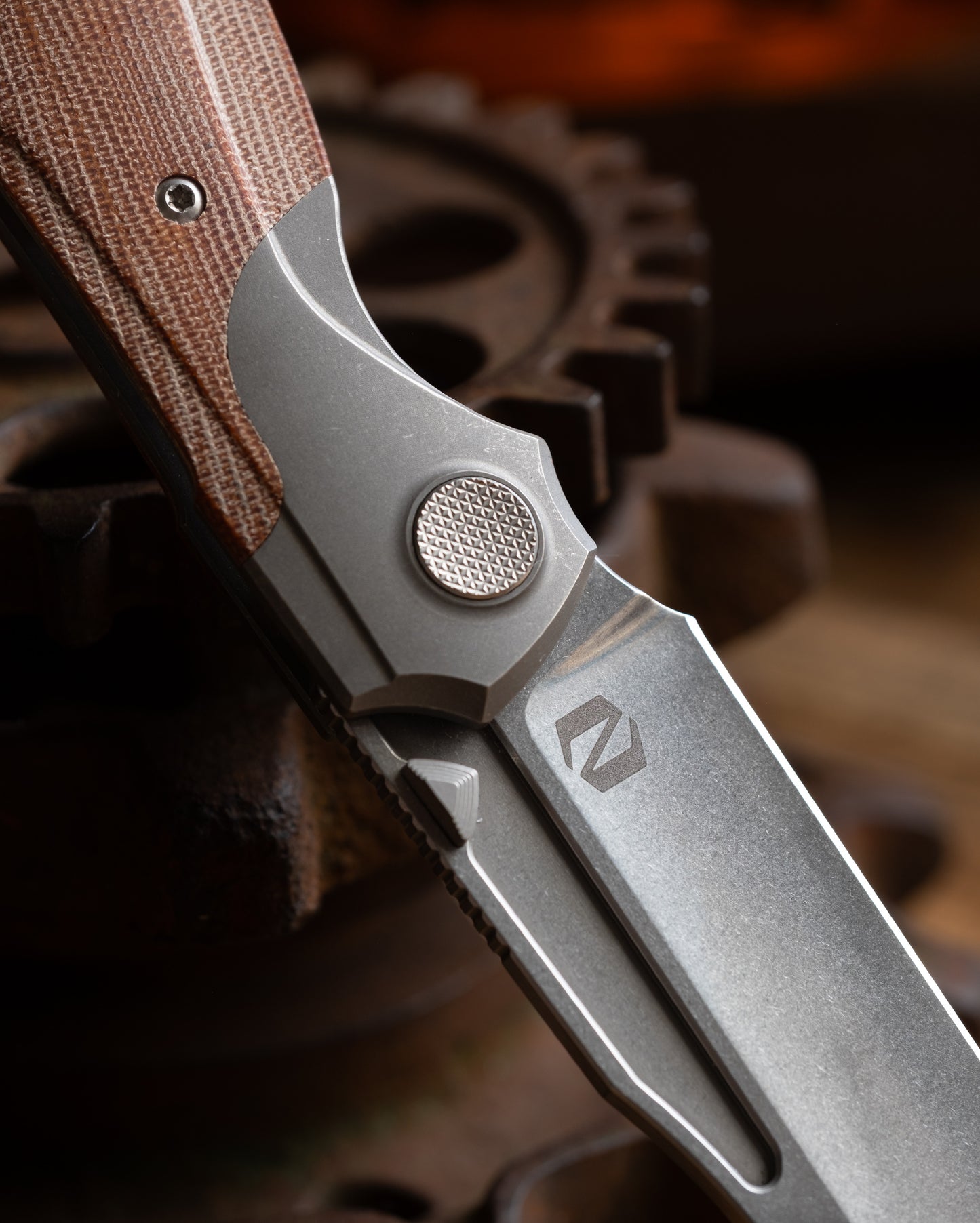 Vandal - Brown Micarta
