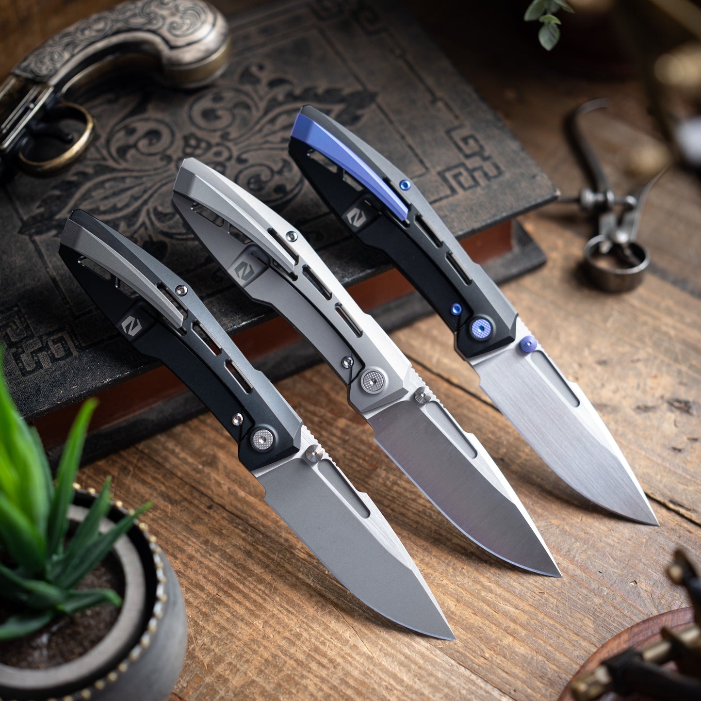 Raiden R2: Aero - Black PVD/ Dark Stonewash