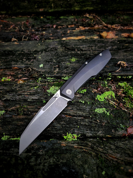 Raikou - Black PVD/Dark Stonewash