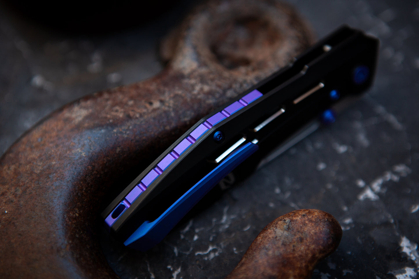 Raiden R2: Aero - Blurple/ Hand Rubbed