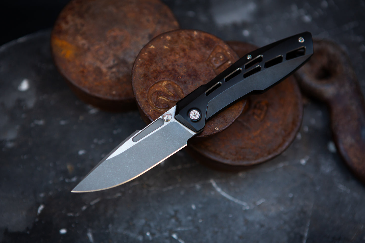 Raiden R2: Aero - Black PVD/ Dark Stonewash