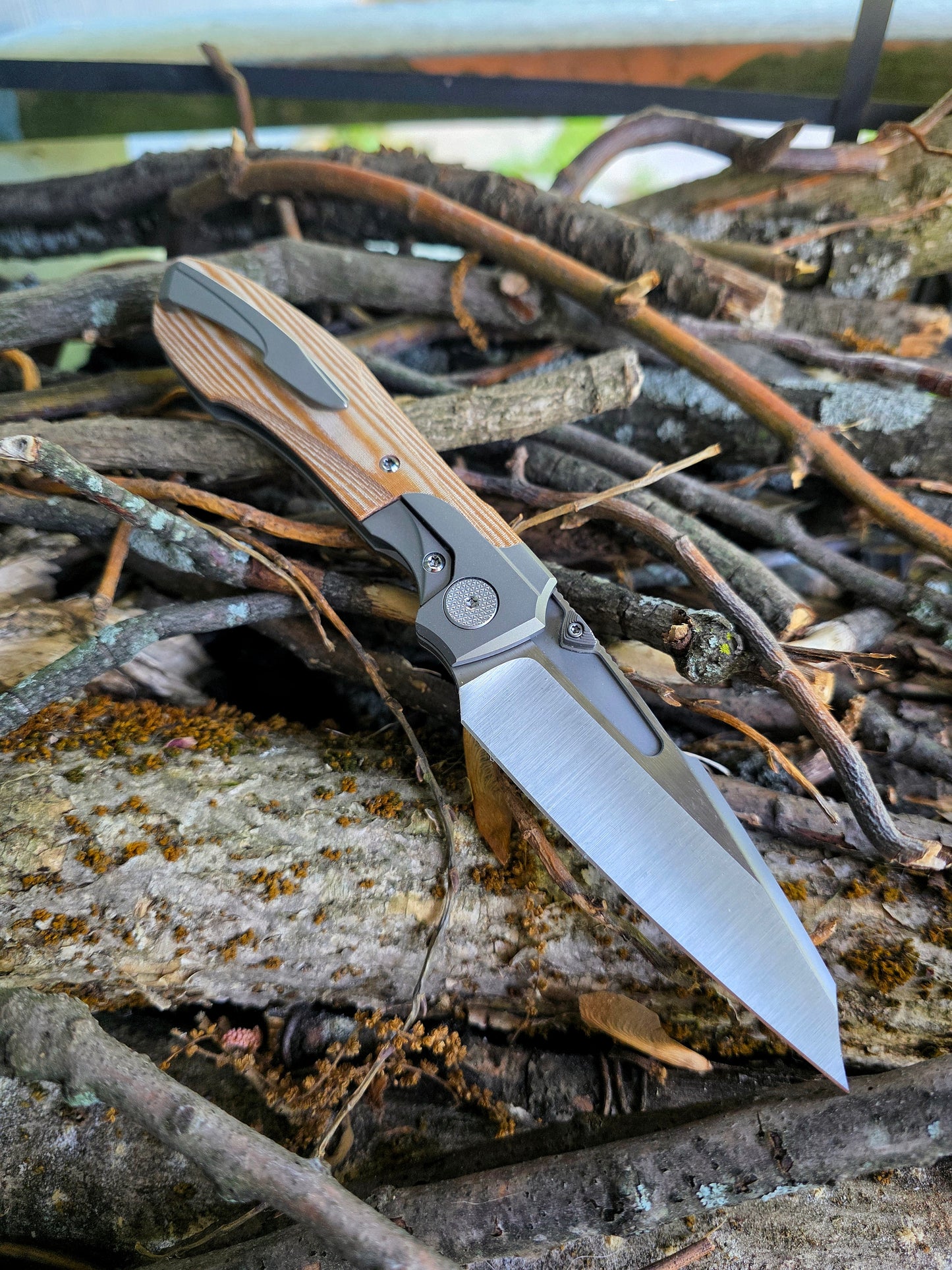 Voodoo - Natural Linen Micarta